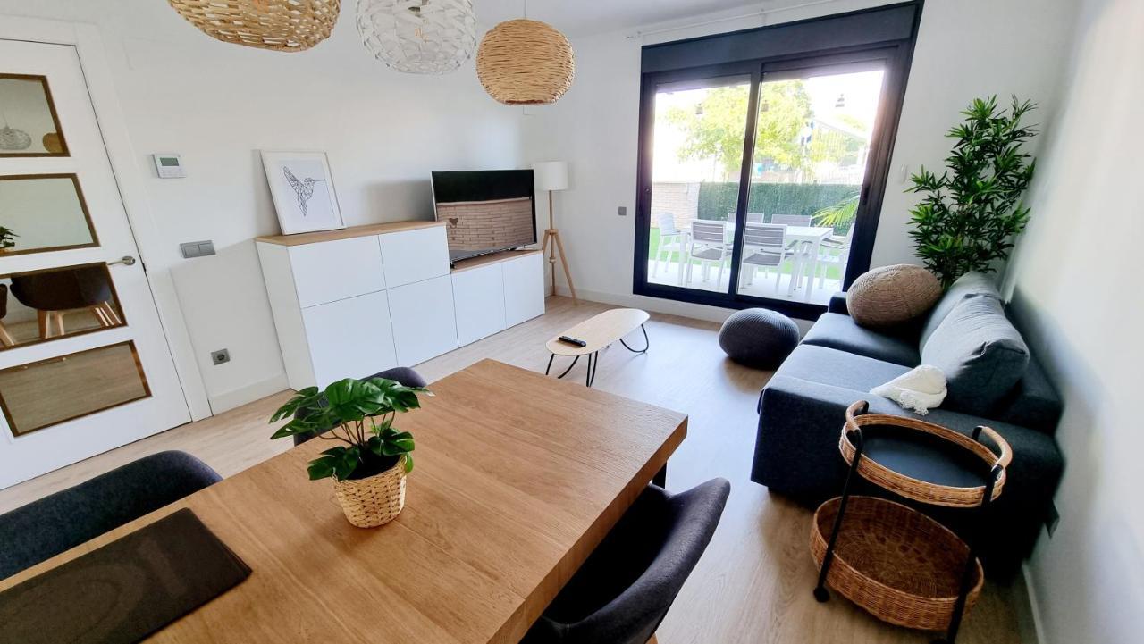 Apartamento Diseno Con Jardin Privado A 100 Metros Del Mar Torredembarra Esterno foto